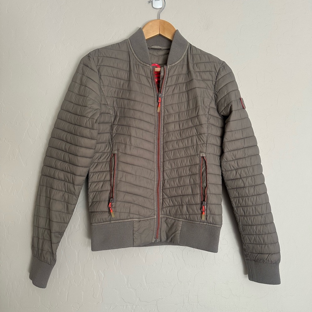 Vintage Fuji Bomber Jacket Quilted Women’s S Small Tan/Beige / Orange Coat